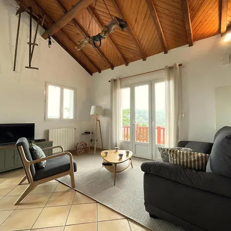 Bixta Eder * Hélette